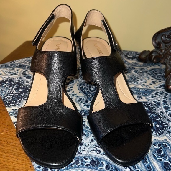 Nurture Celstine Black Leather Sling Back Sandals with Midi Heel, EUC, 7.5 - Picture 1 of 10